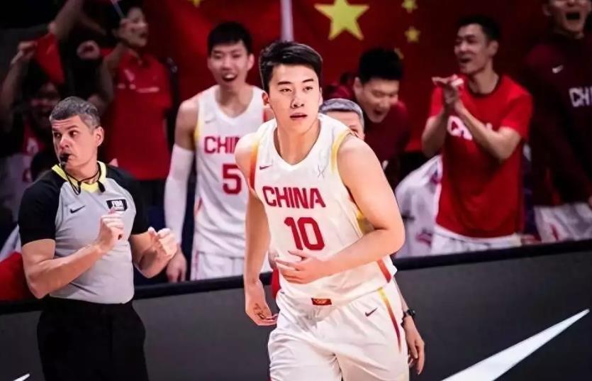 manbetx万博官网-山东高速签下“三分王”陈林坚，王俊杰表示25岁之前不会打CBA