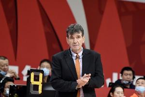 manbetx万博官网-同曦主帅：不能因为输球就对赛季感到惋惜 俱乐部需要稳定进步