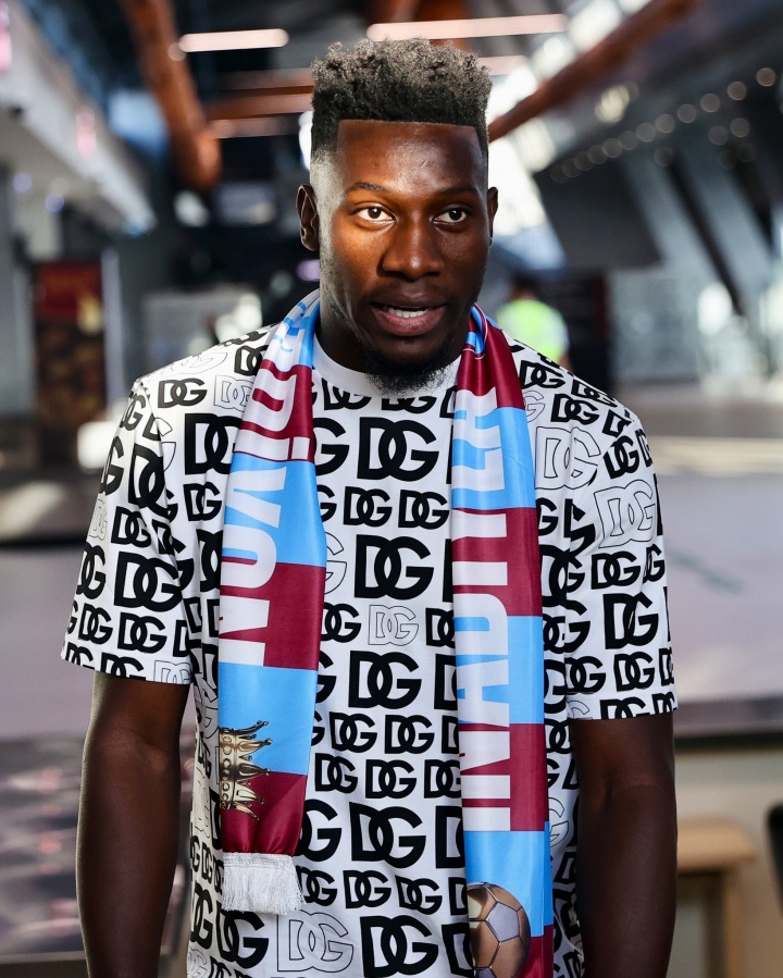 官方：奥纳纳租借土超的年薪351万美元，签字费175.5万美元