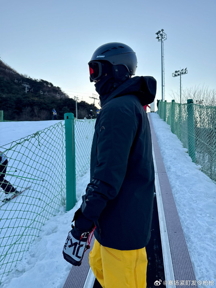 庞瀚辰分享单板滑雪新技能，充实度过2026年首月|_新浪体育_新浪新闻